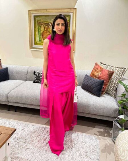 Women's Fendi Silk Solid Semi Stitched Sleeveless Kurti With Salwar and Dupatta set